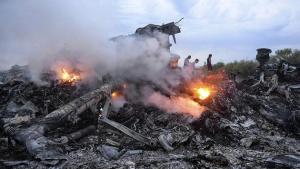 останки сбитого российскими террористами малайзийского самолета MH17 